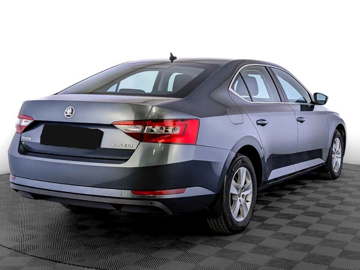 Купить Skoda Superb с пробегом. Фото: #4