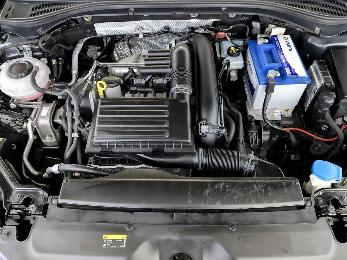 Купить Skoda Superb с пробегом. Фото: #8