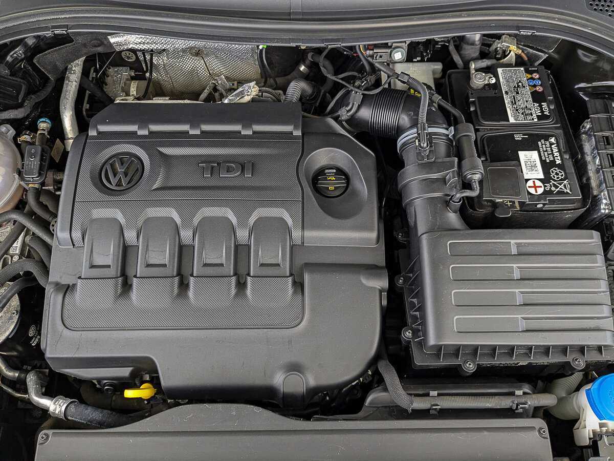 Купить Volkswagen Tiguan с пробегом. Фото: #8