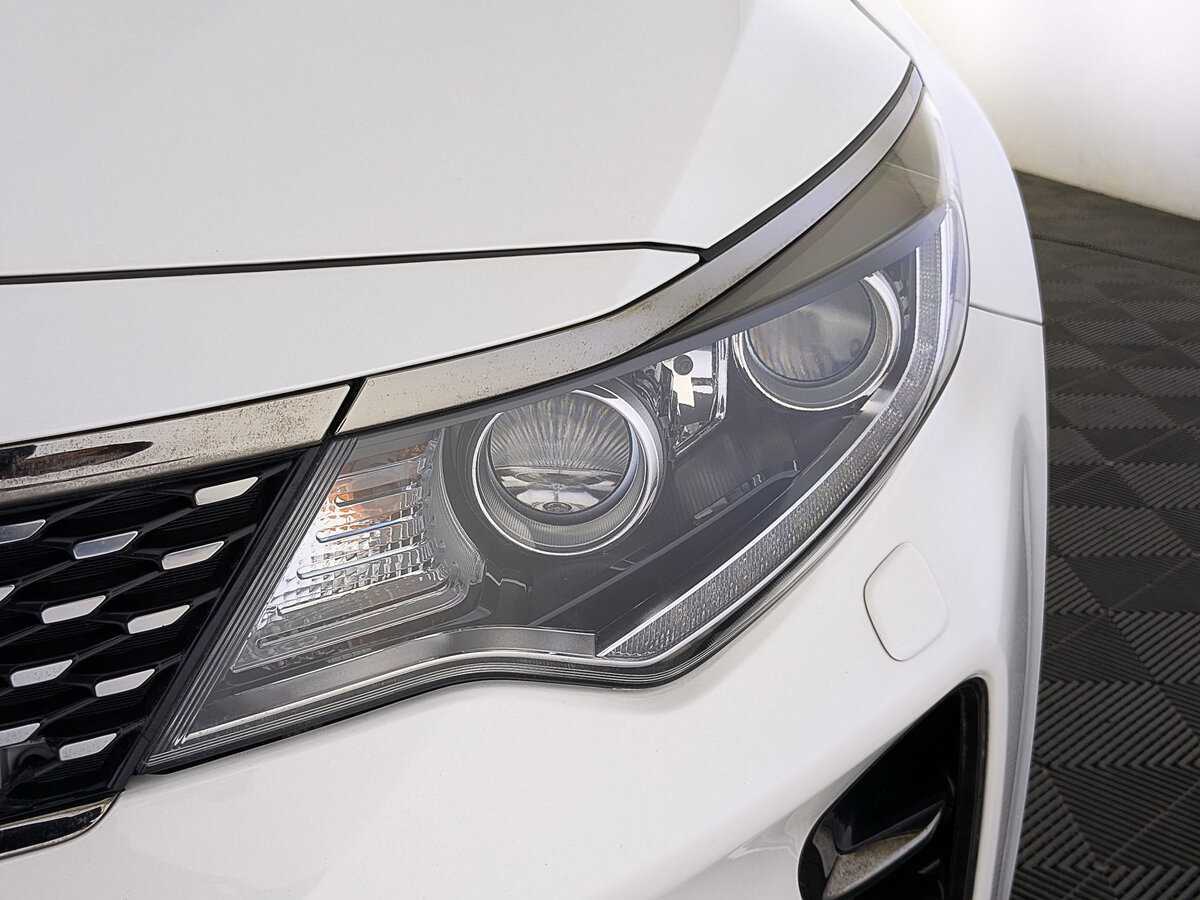 Купить Kia Optima с пробегом. Фото: #10