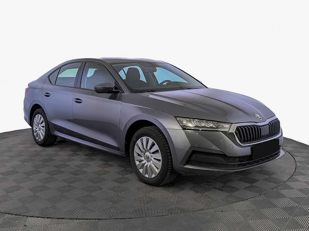 Купить Skoda Octavia с пробегом. Фото: #2