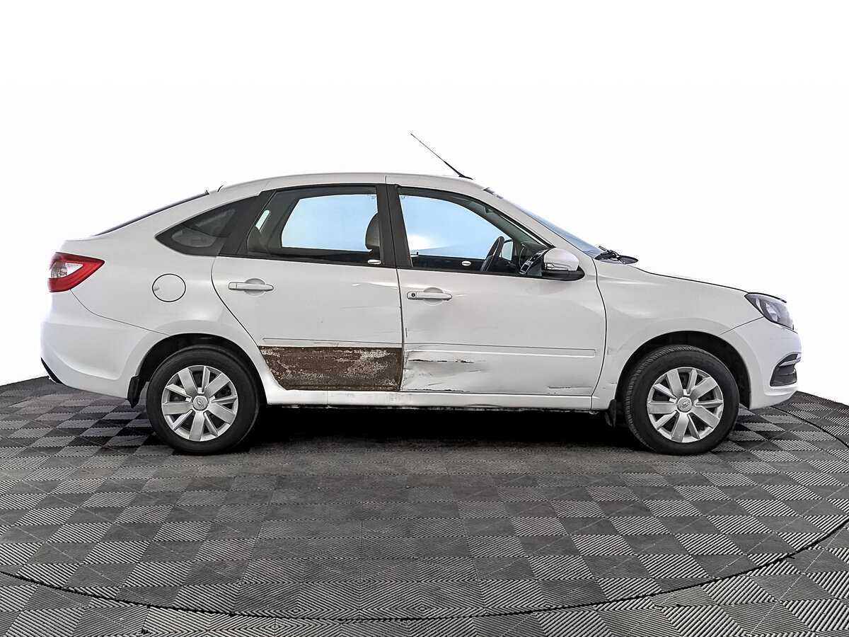 Купить Lada (ВАЗ) Granta с пробегом. Фото: #3