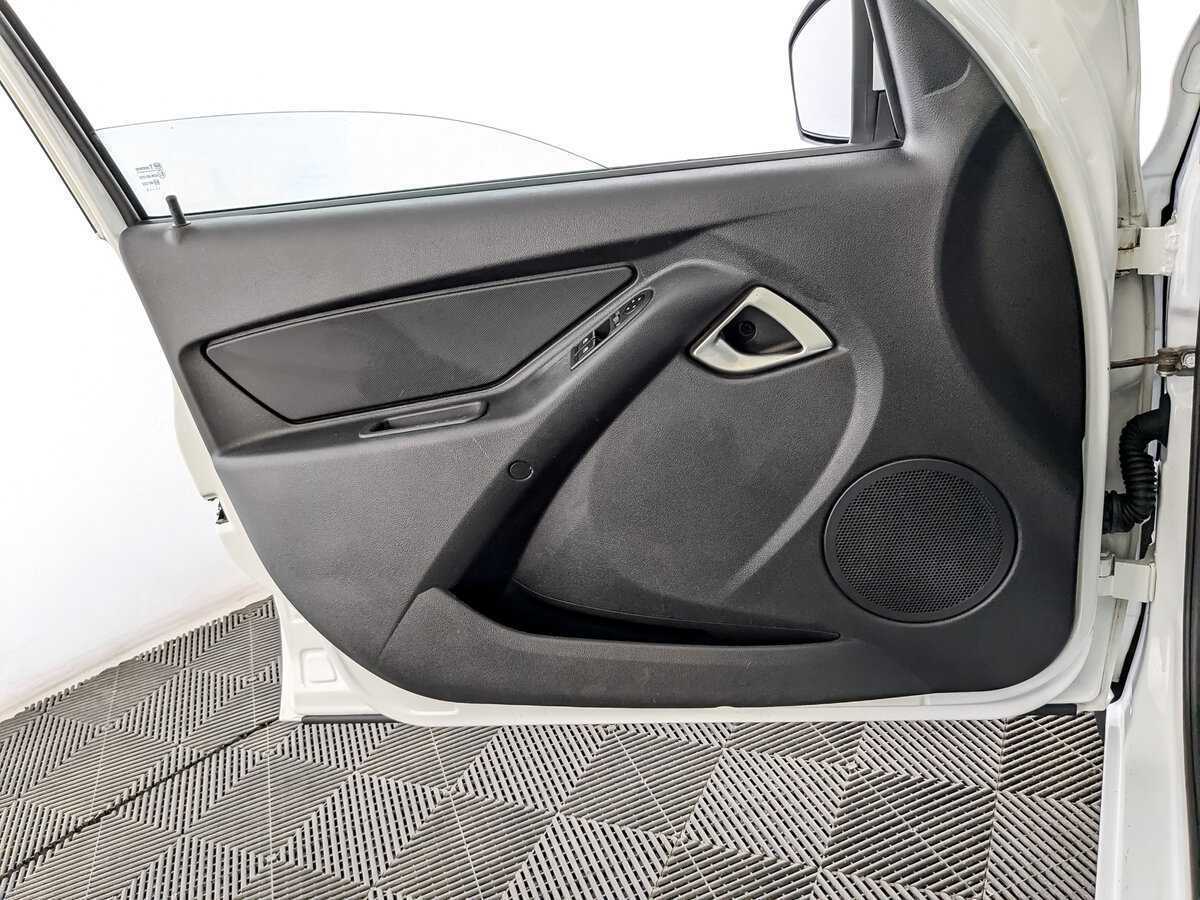 Купить Lada (ВАЗ) Granta с пробегом. Фото: #14