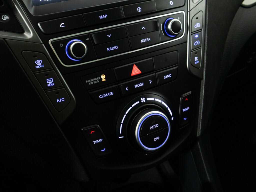 Купить Hyundai Santa Fe с пробегом. Фото: #15