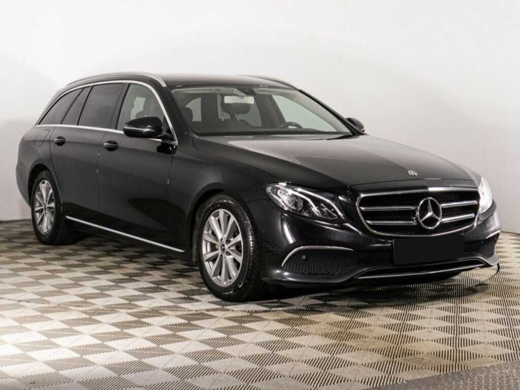 Купить Mercedes-Benz E-Класс с пробегом. Фото: #2