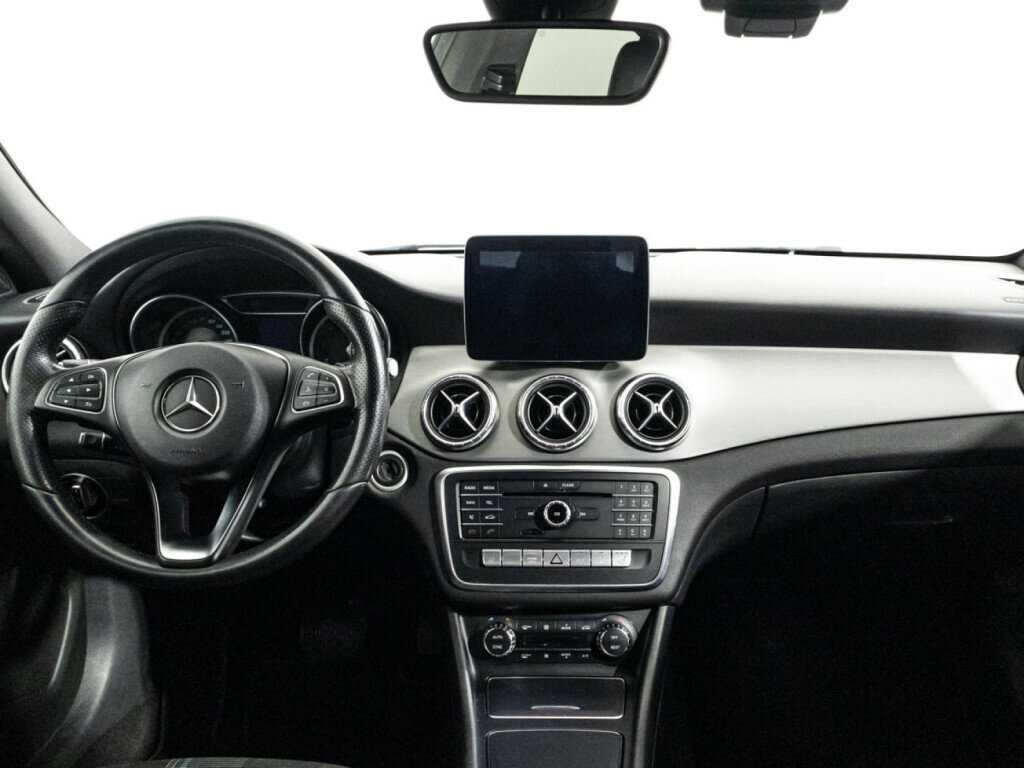 Купить Mercedes-Benz CLA с пробегом. Фото: #11