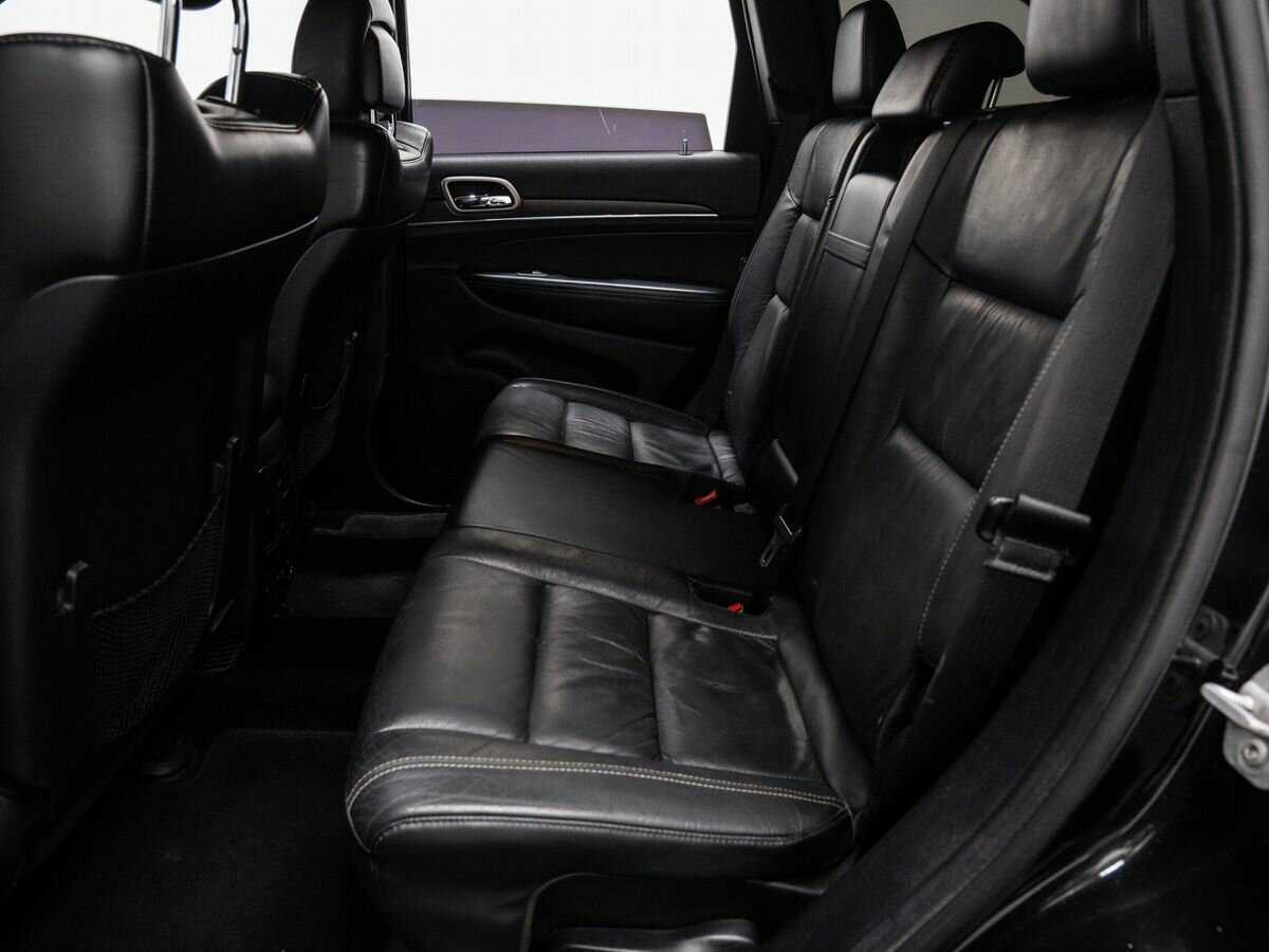 Купить Jeep Grand Cherokee с пробегом. Фото: #12