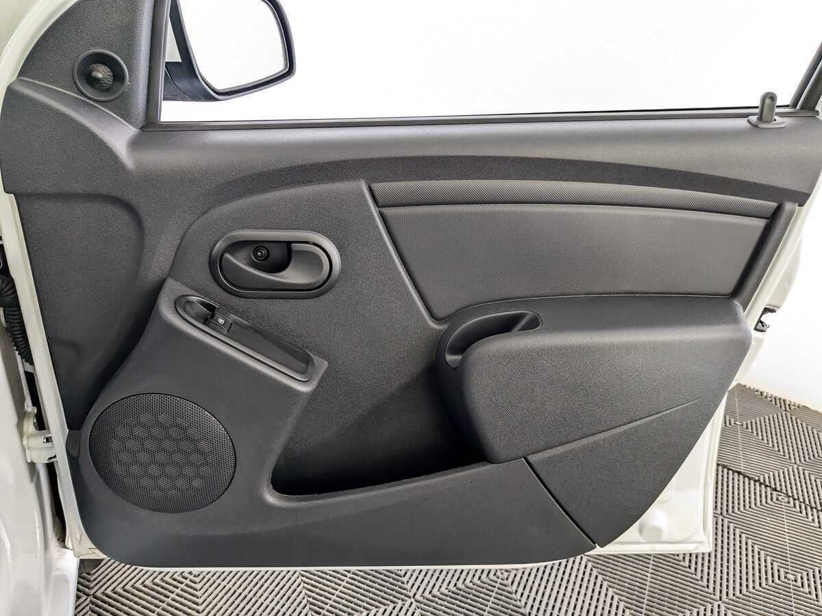 Купить Lada (ВАЗ) Largus с пробегом. Фото: #21