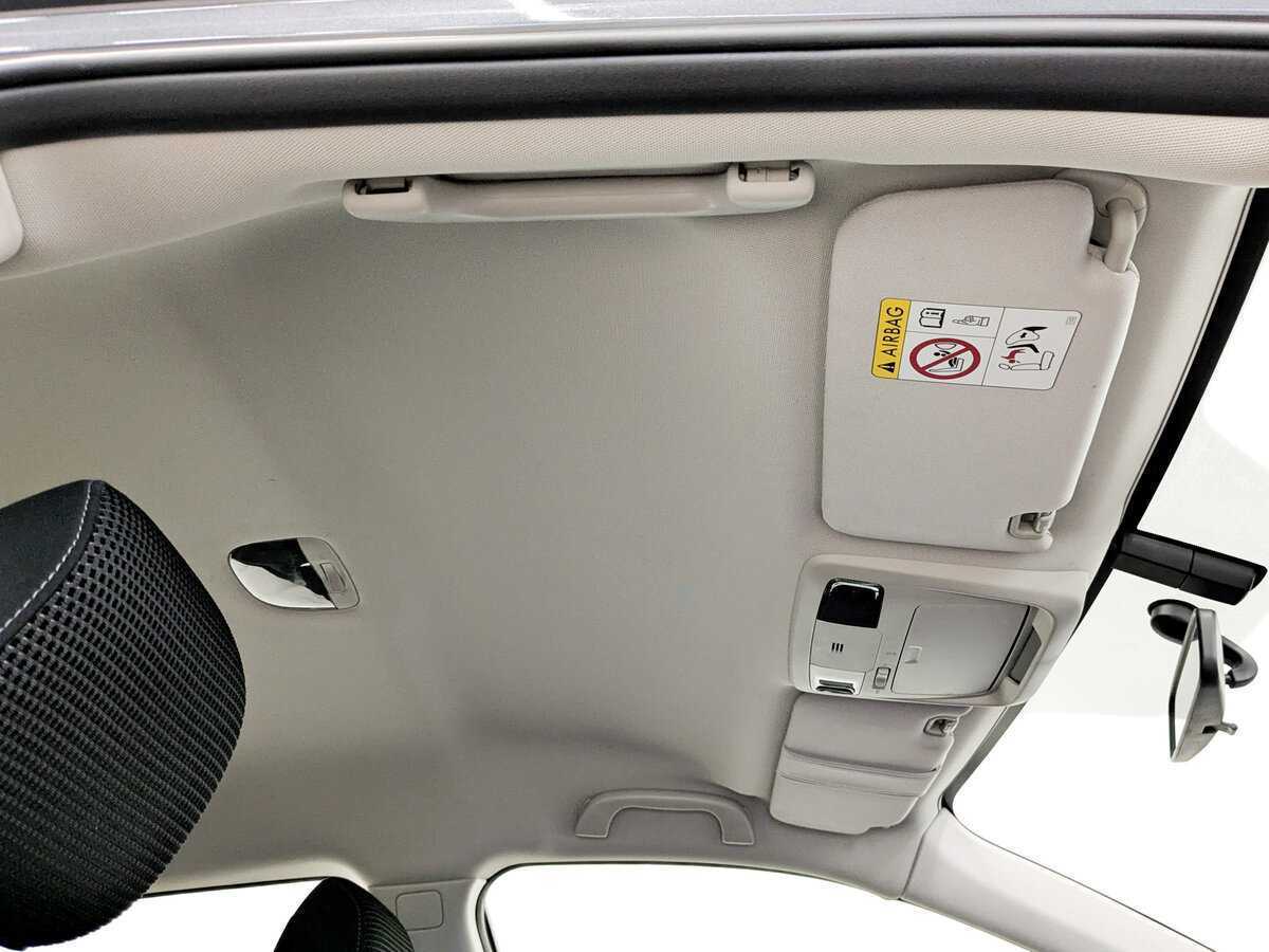 Купить Subaru Outback с пробегом. Фото: #22