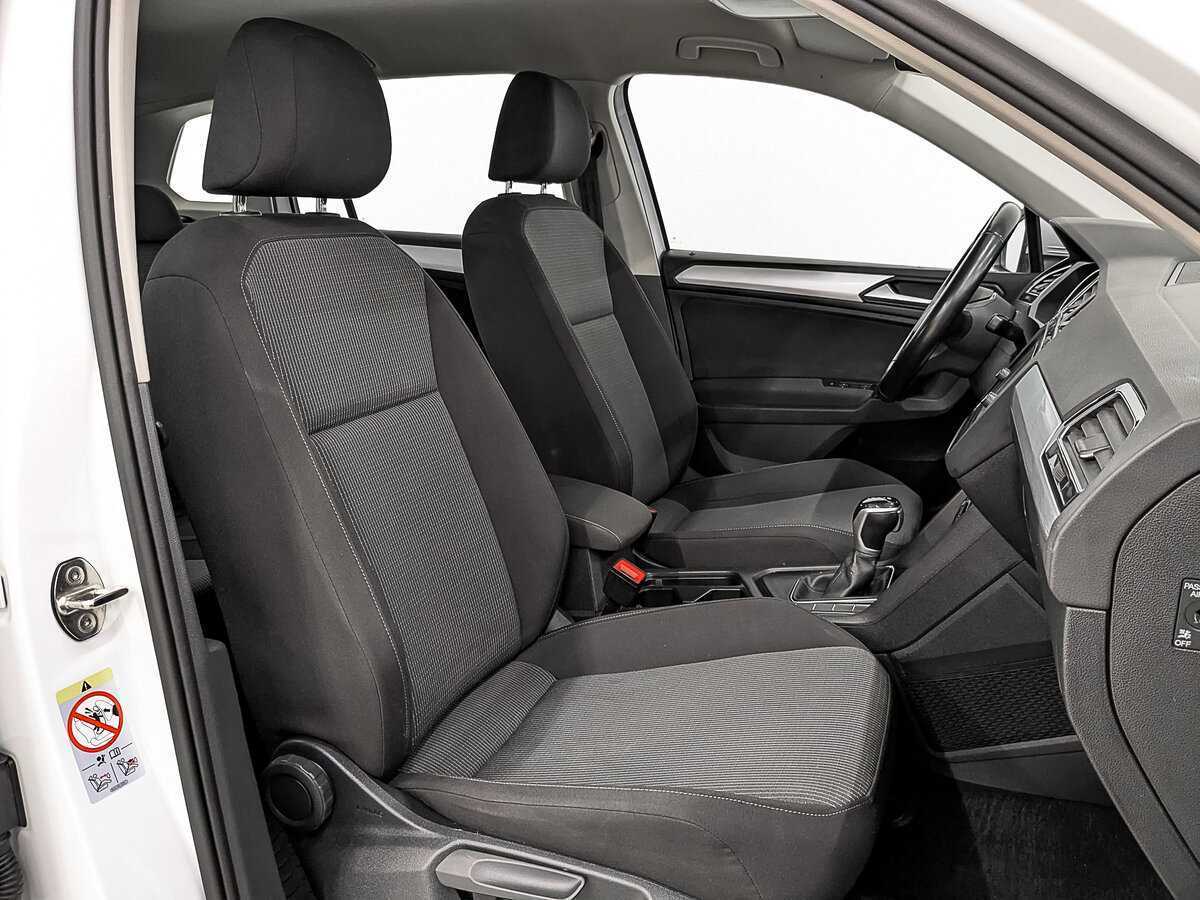 Купить Volkswagen Tiguan с пробегом. Фото: #21