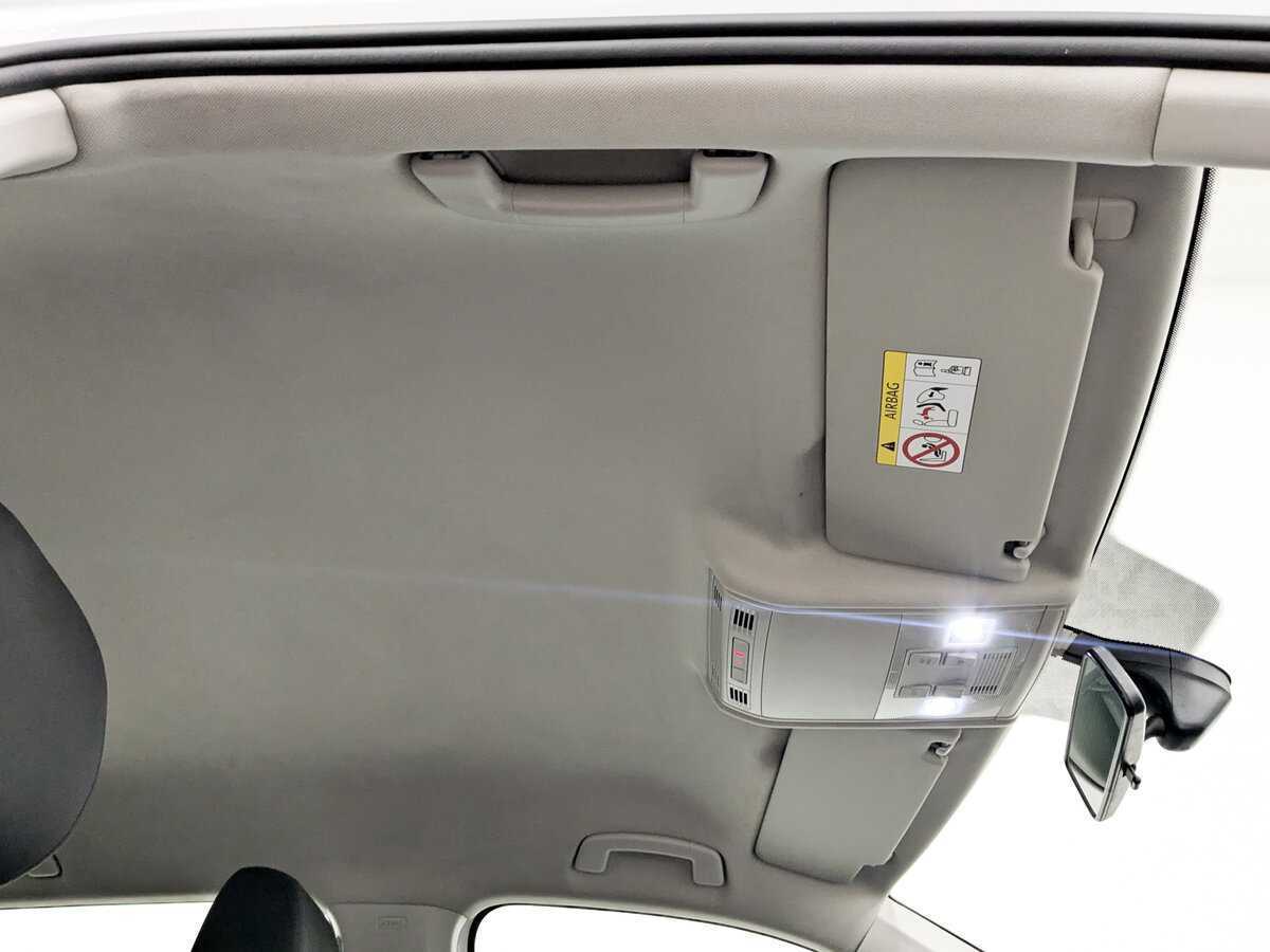 Купить Volkswagen Tiguan с пробегом. Фото: #18