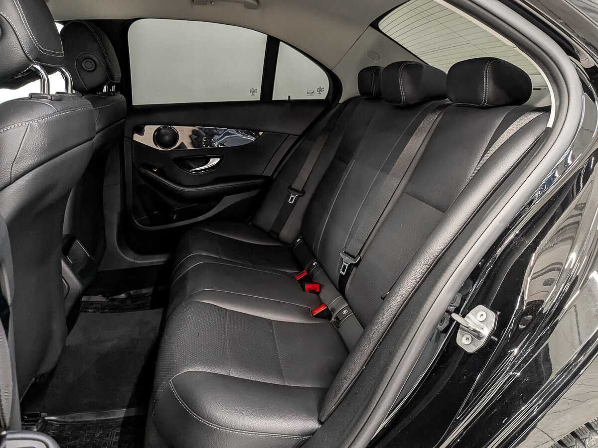 Купить Mercedes-Benz C-Класс с пробегом. Фото: #15