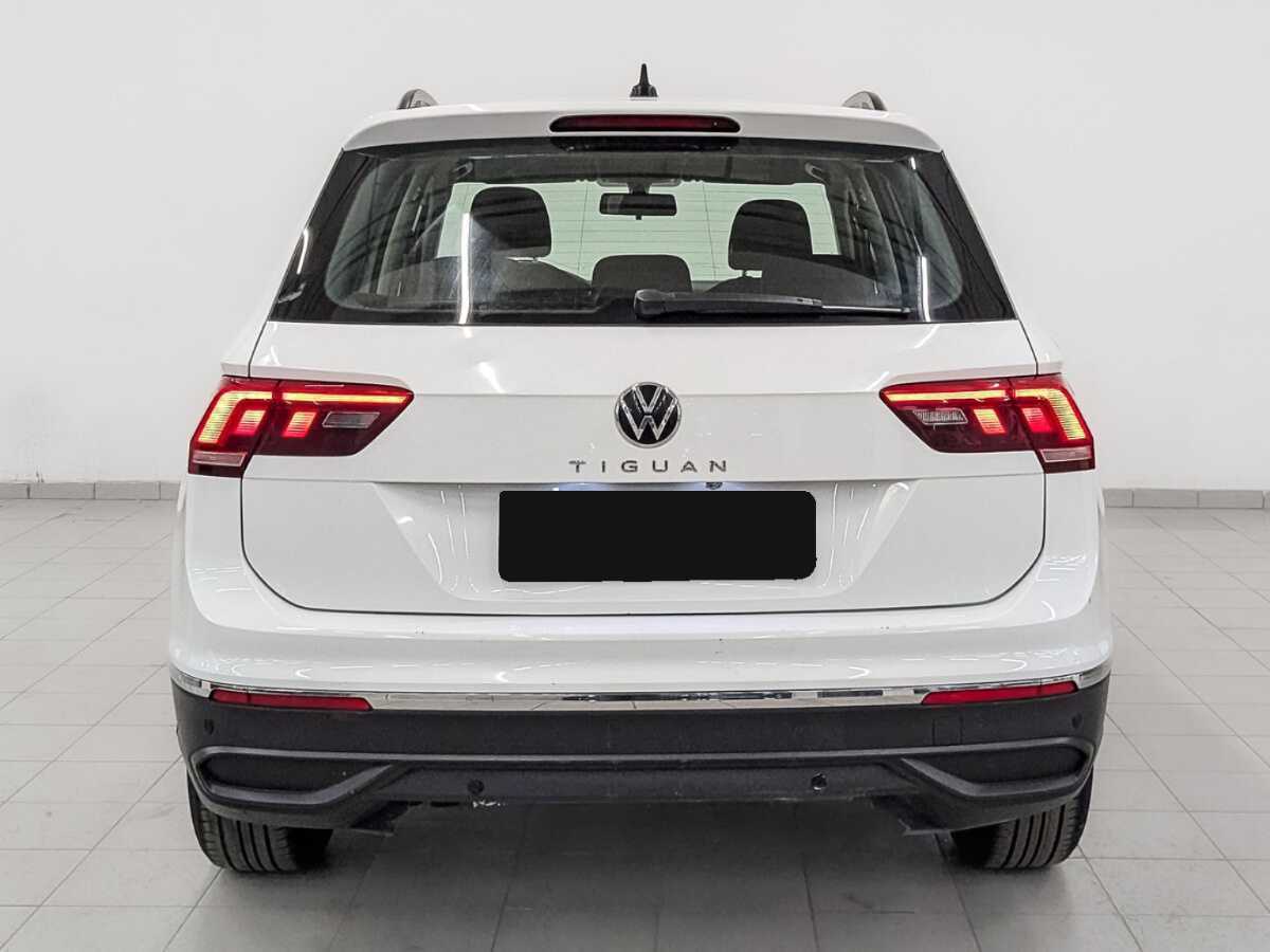 Купить Volkswagen Tiguan с пробегом. Фото: #5