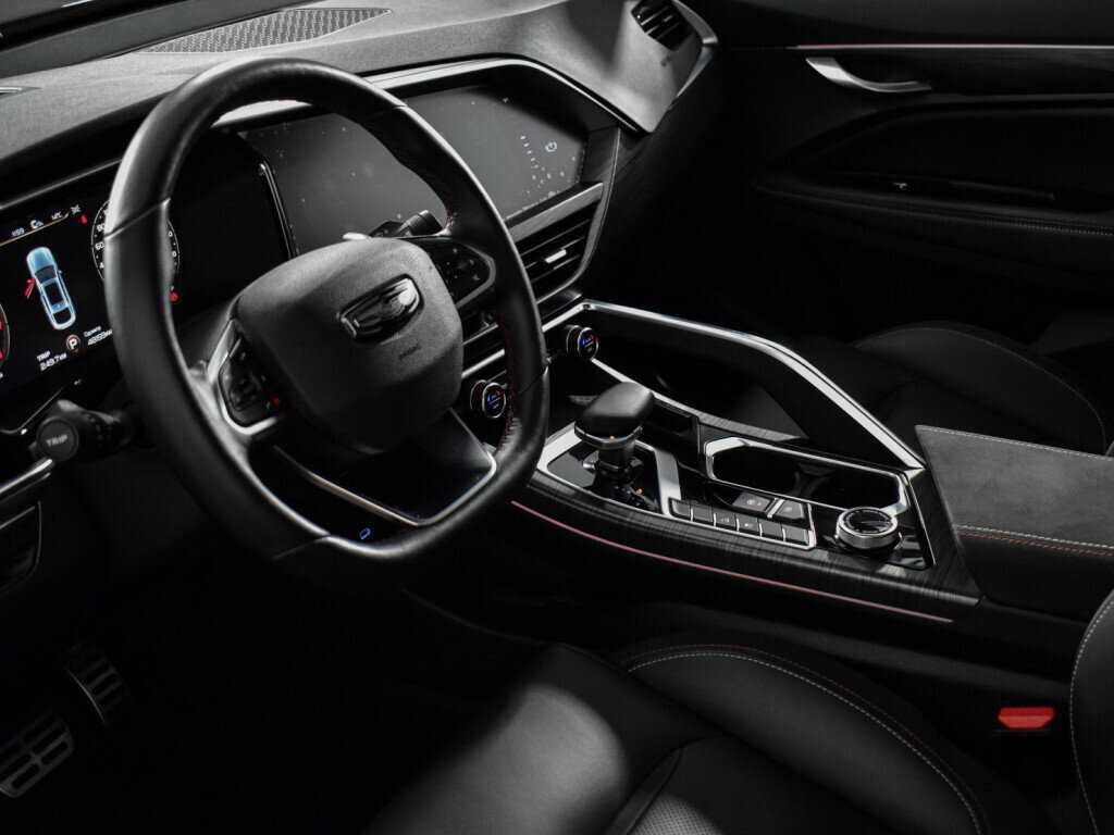 Купить Geely Tugella с пробегом. Фото: #12