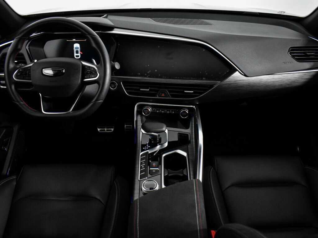 Купить Geely Tugella с пробегом. Фото: #16