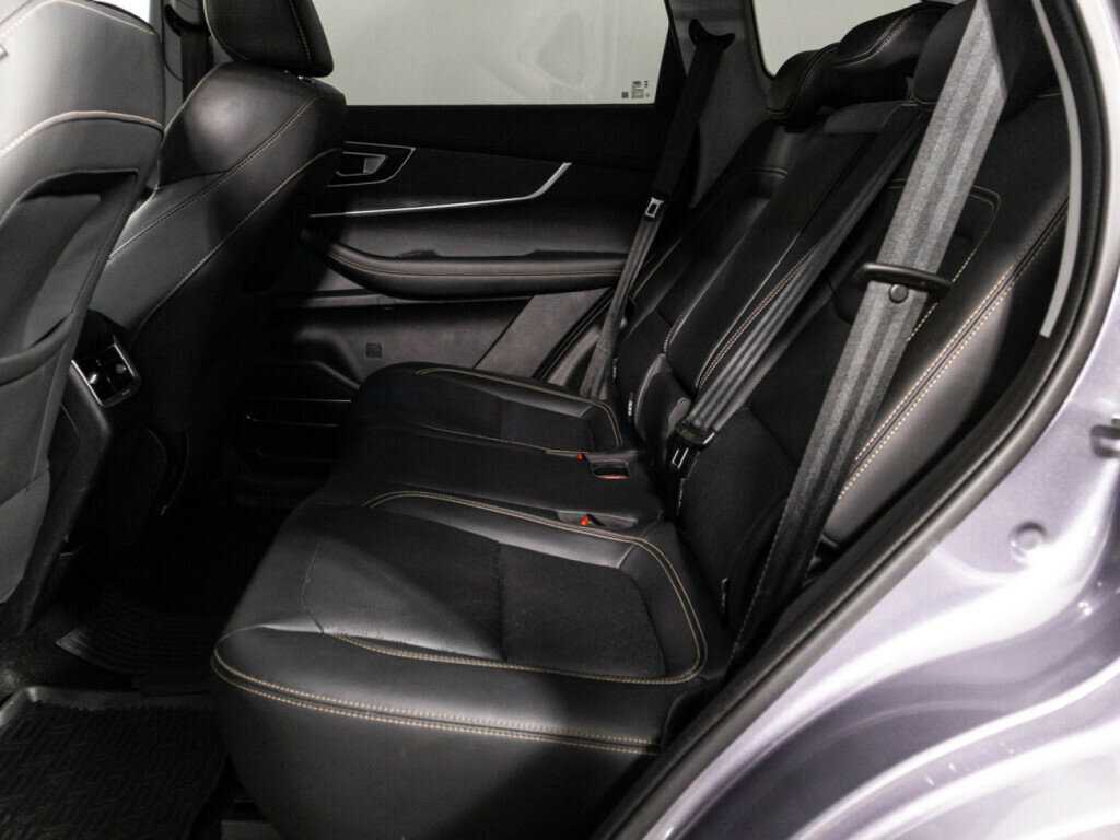 Купить Chery Tiggo 8 с пробегом. Фото: #9