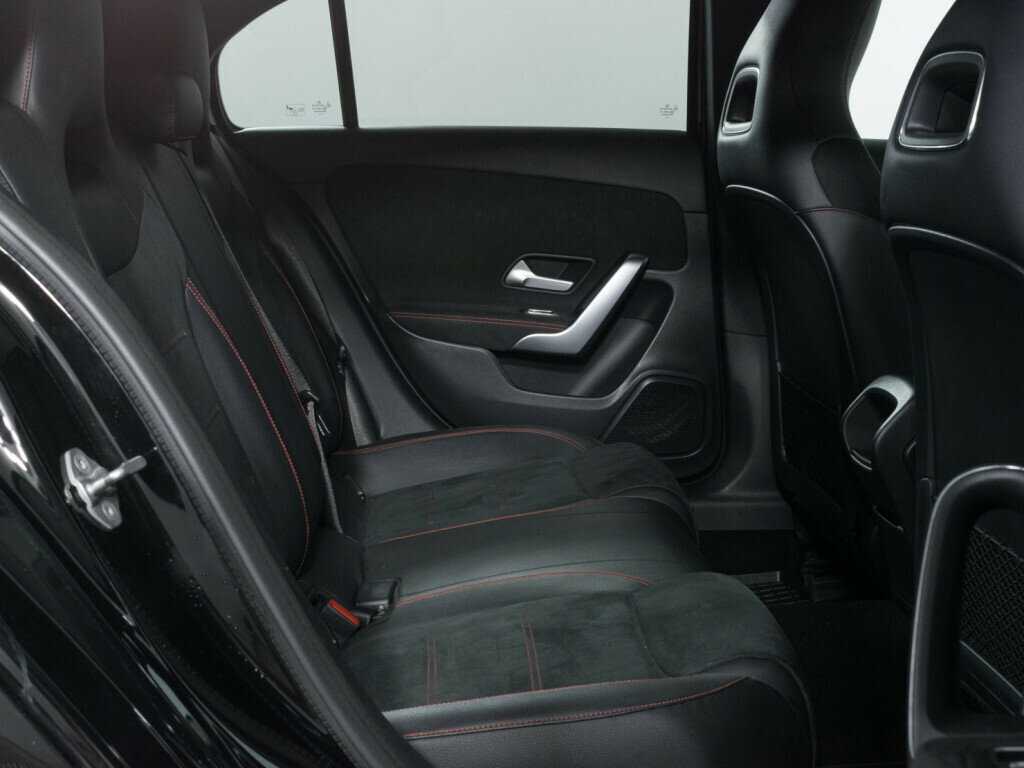 Купить Mercedes-Benz A-Класс с пробегом. Фото: #10