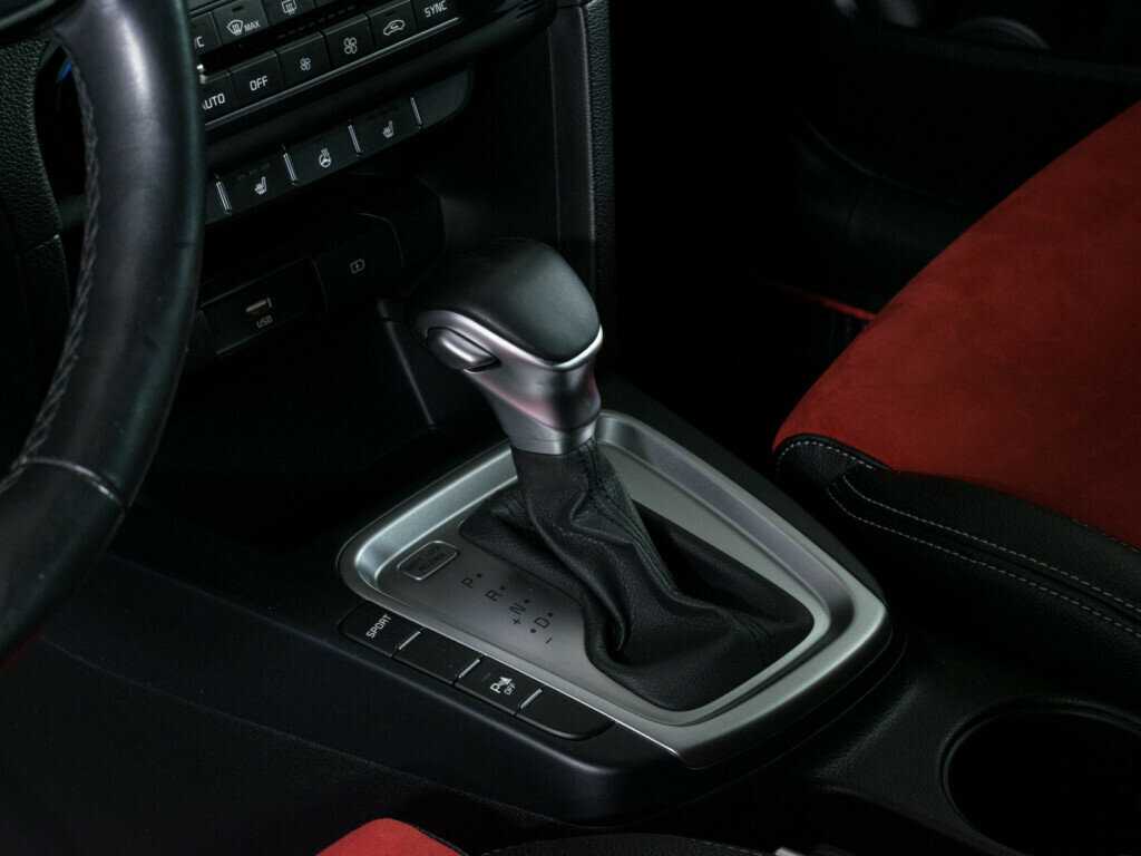 Купить Kia Ceed с пробегом. Фото: #12