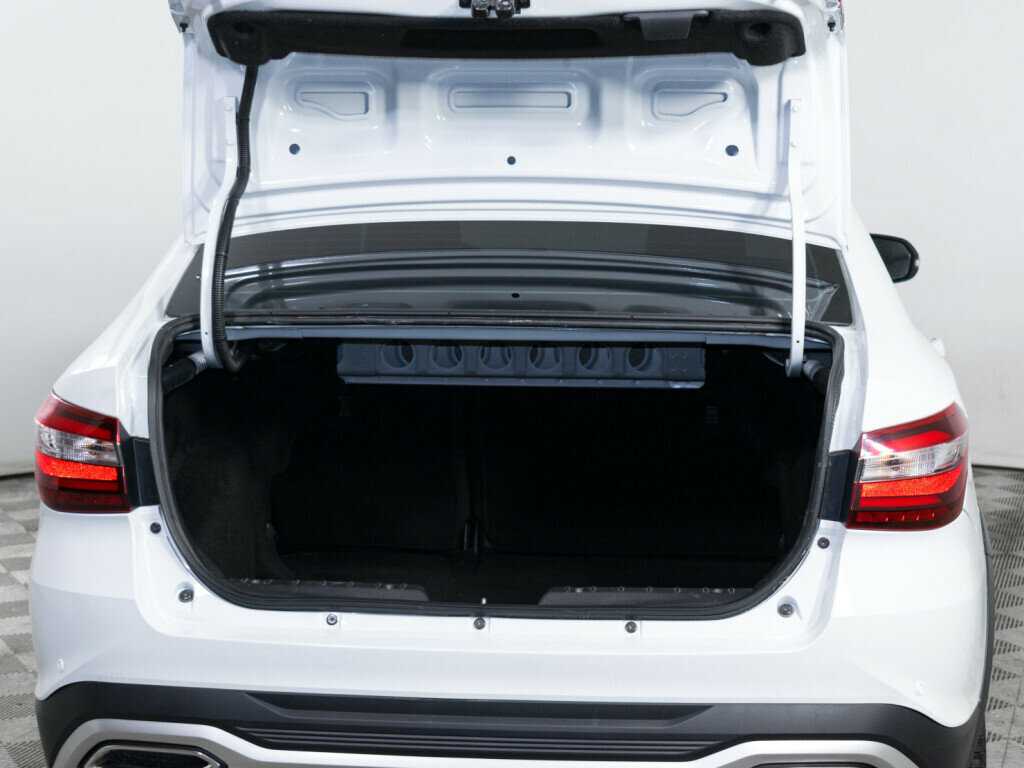 Купить Lada (ВАЗ) Vesta с пробегом. Фото: #6