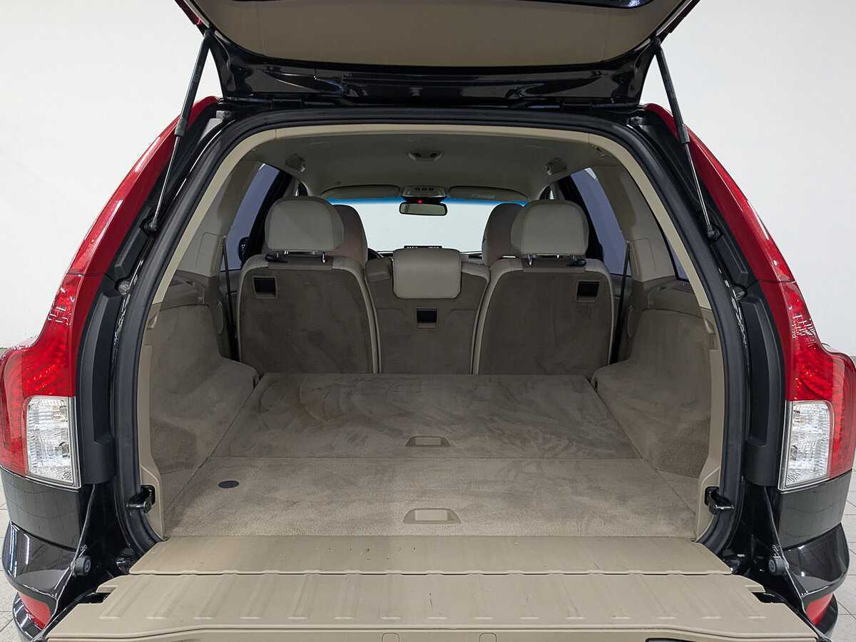 Купить Volvo XC90 с пробегом. Фото: #9