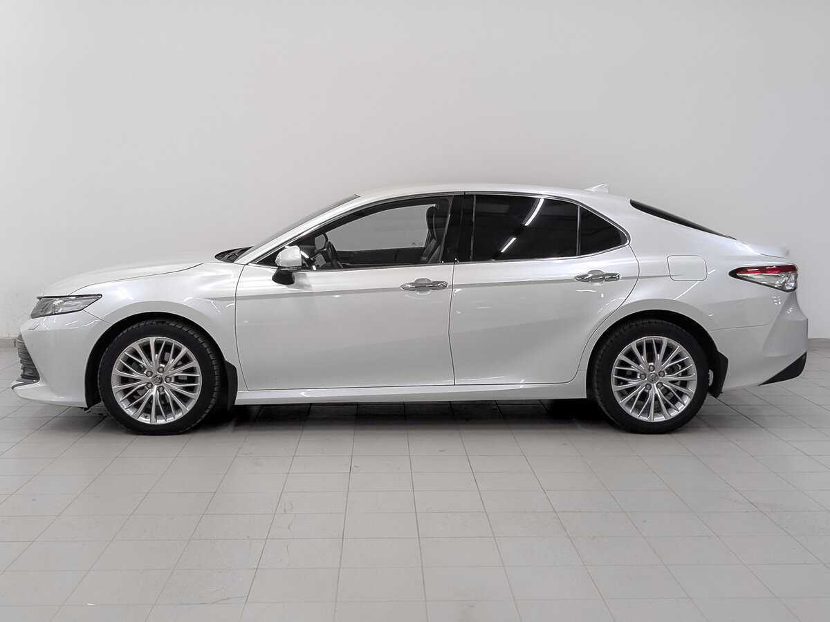 Купить Toyota Camry с пробегом. Фото: #7