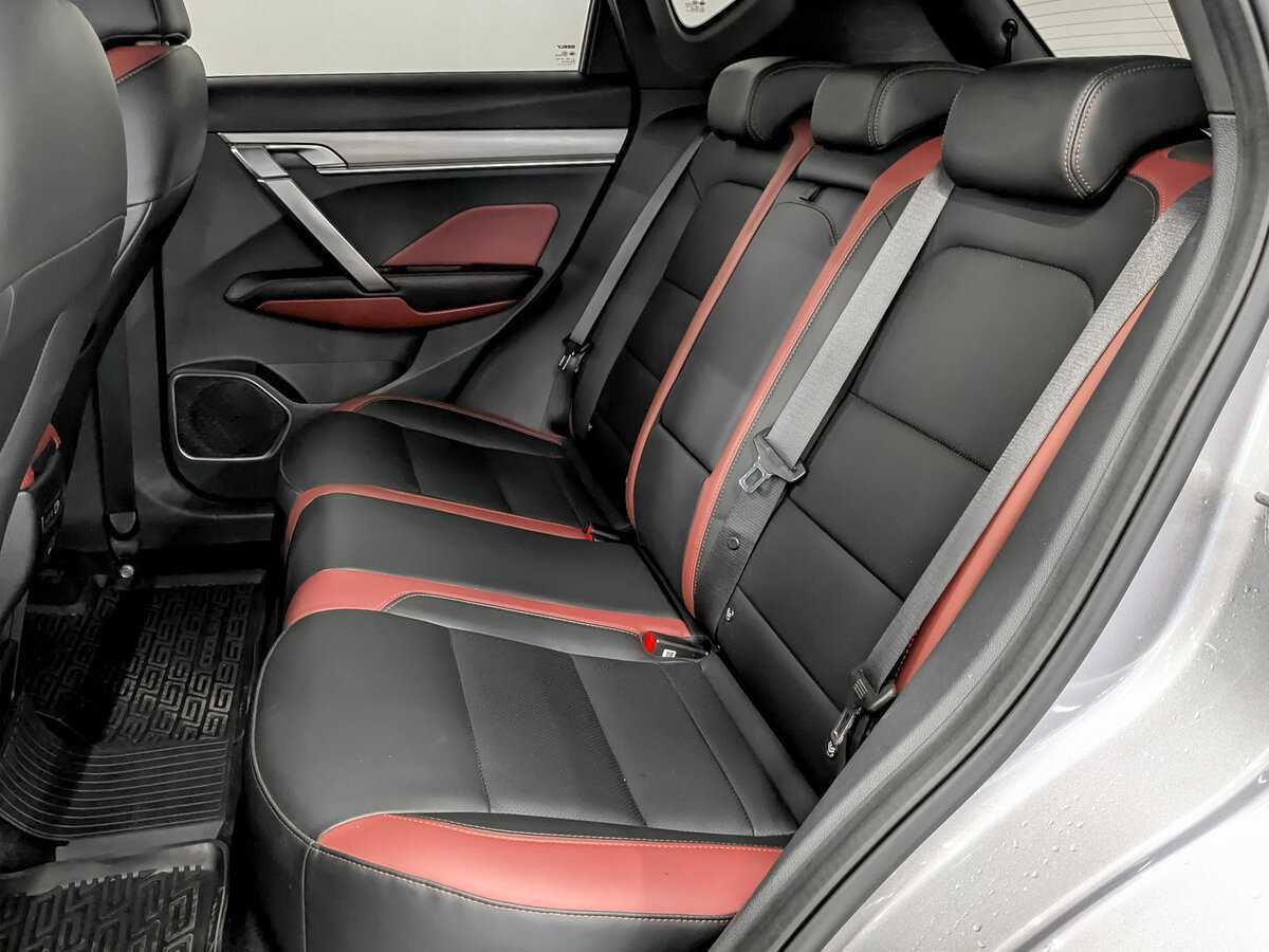 Купить Geely Coolray с пробегом. Фото: #11