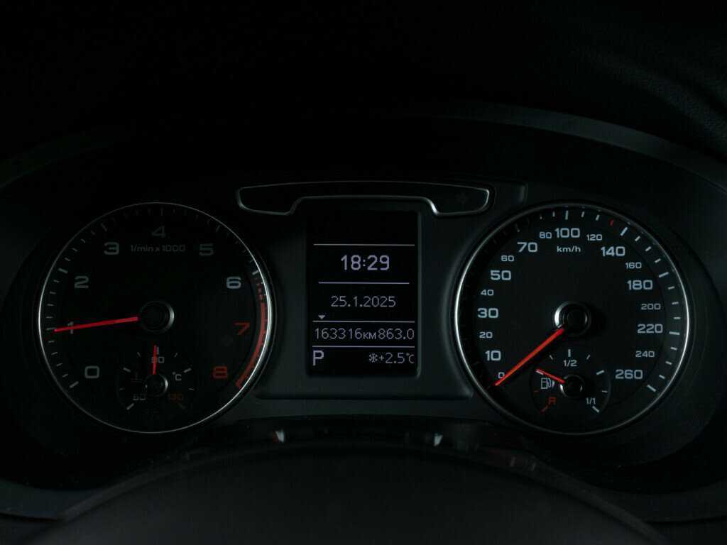 Купить Audi Q3 с пробегом. Фото: #9