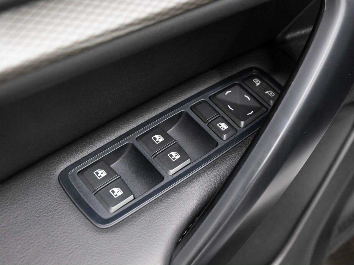 Купить Lada (ВАЗ) Vesta с пробегом. Фото: #17