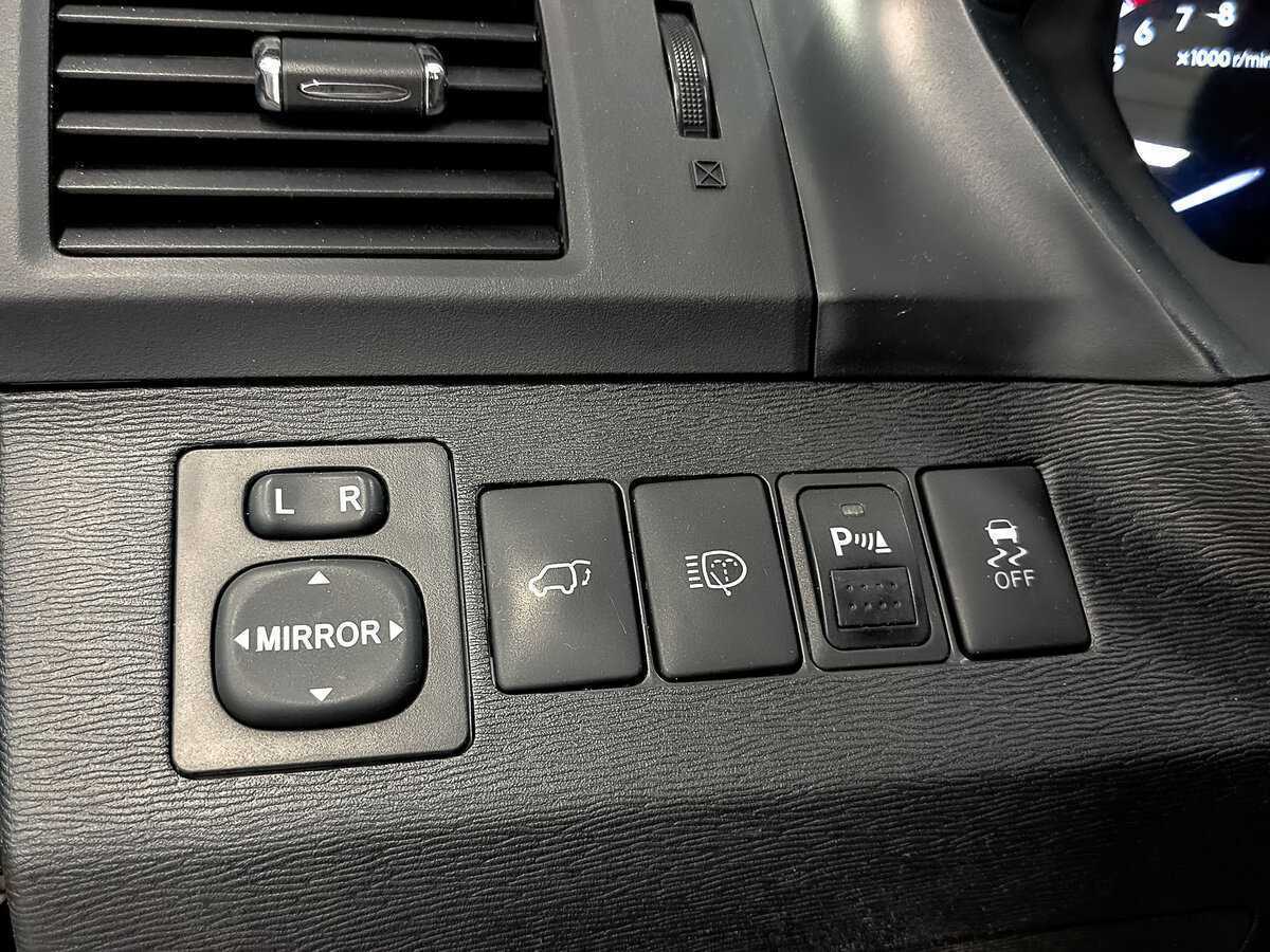Купить Toyota Venza с пробегом. Фото: #24