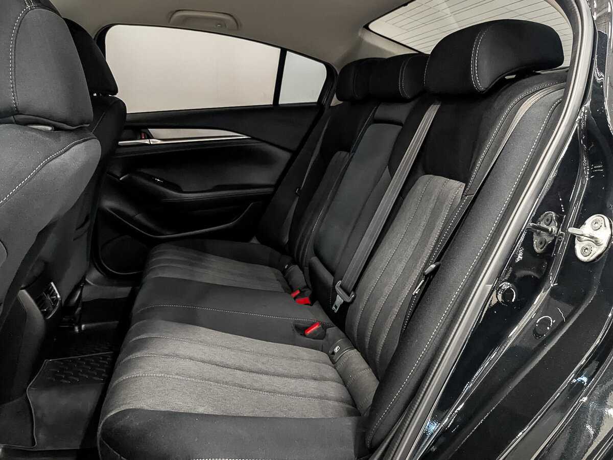 Купить Mazda 6 с пробегом. Фото: #17