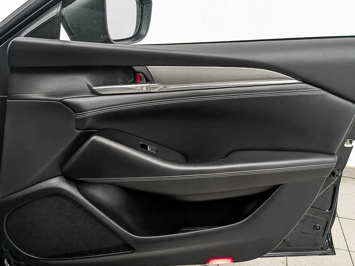 Купить Mazda 6 с пробегом. Фото: #24