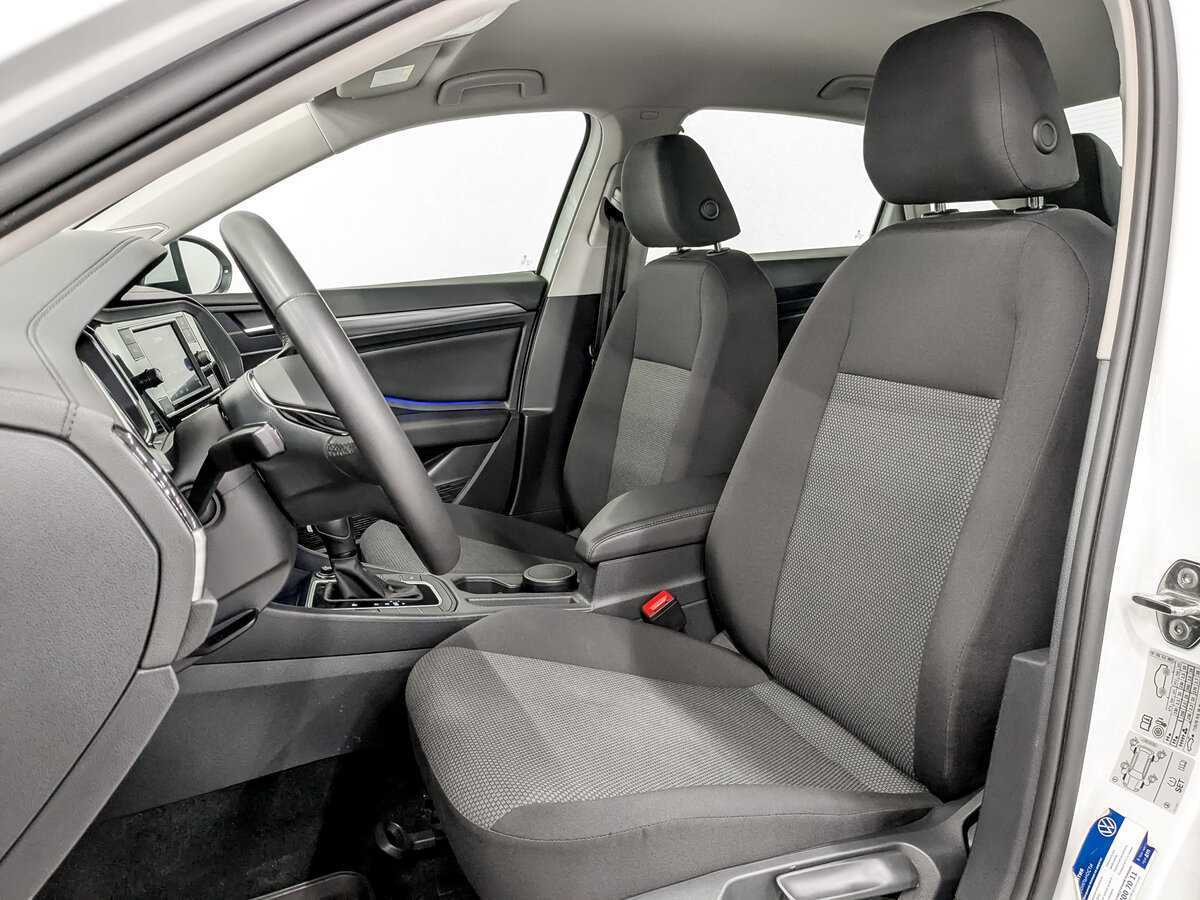 Купить Volkswagen Jetta с пробегом. Фото: #19