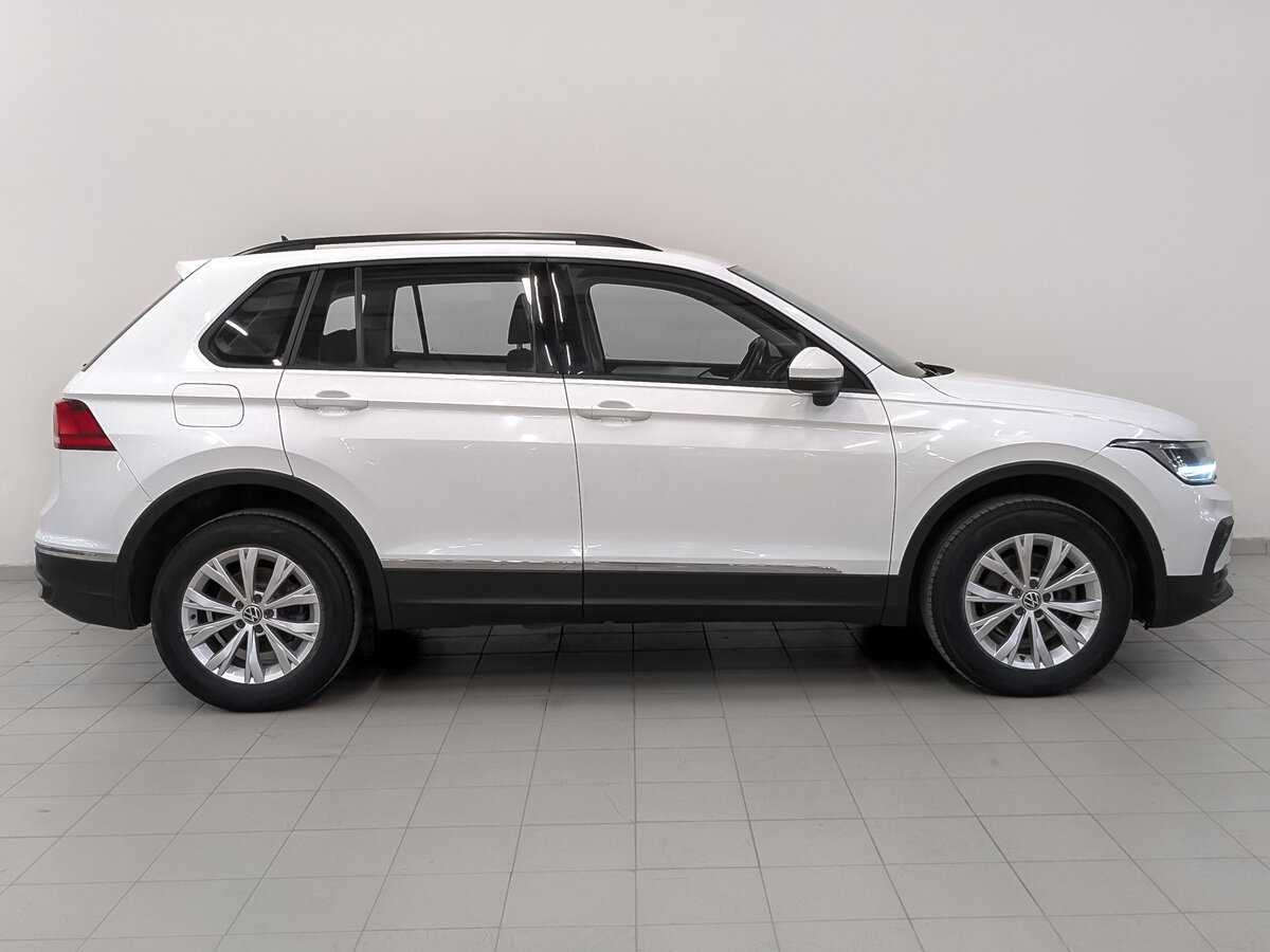 Купить Volkswagen Tiguan с пробегом. Фото: #3