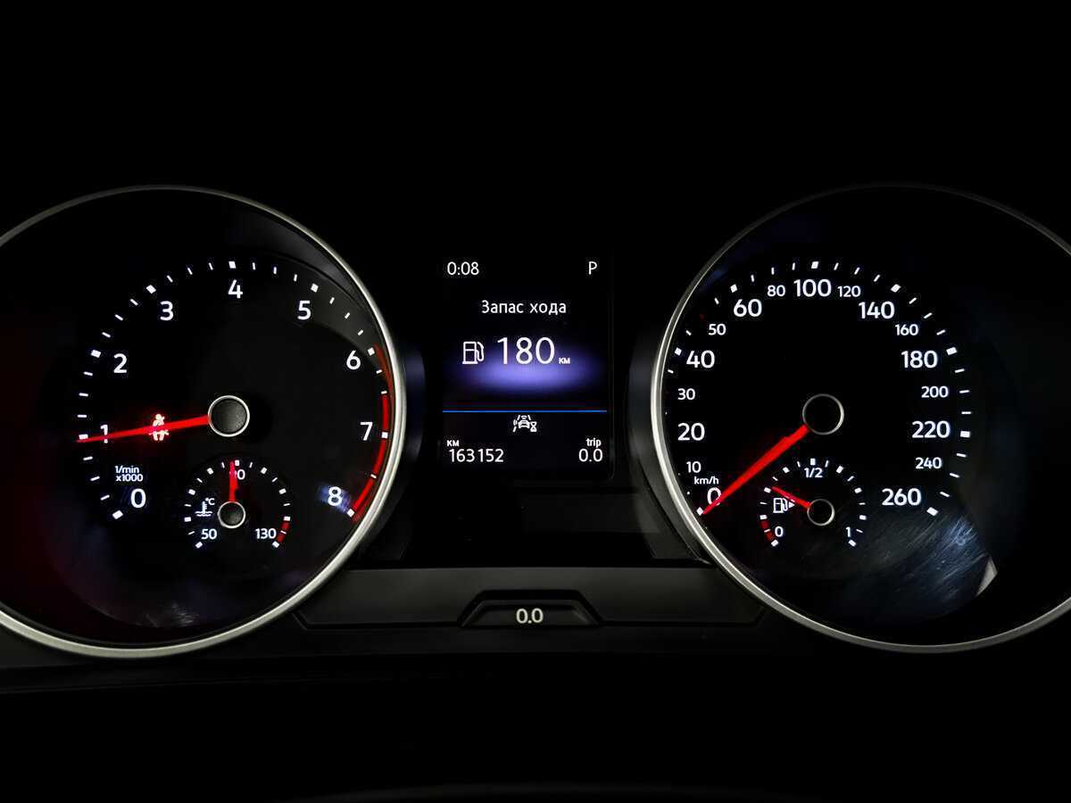 Купить Volkswagen Tiguan с пробегом. Фото: #11