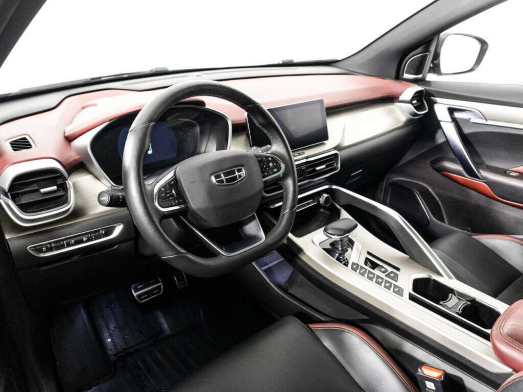 Купить Geely Coolray с пробегом. Фото: #10