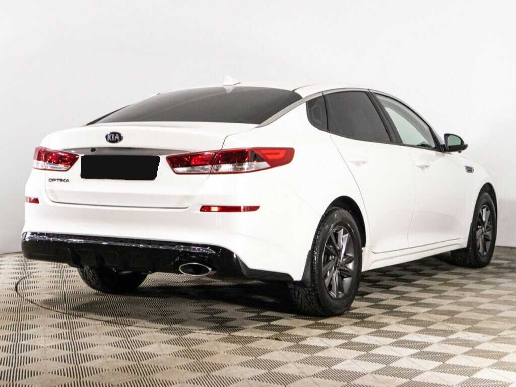 Купить Kia Optima с пробегом. Фото: #3
