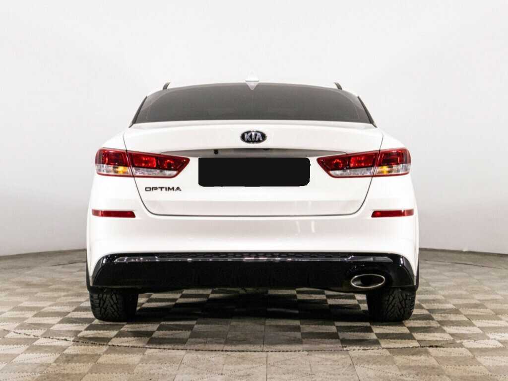 Купить Kia Optima с пробегом. Фото: #4