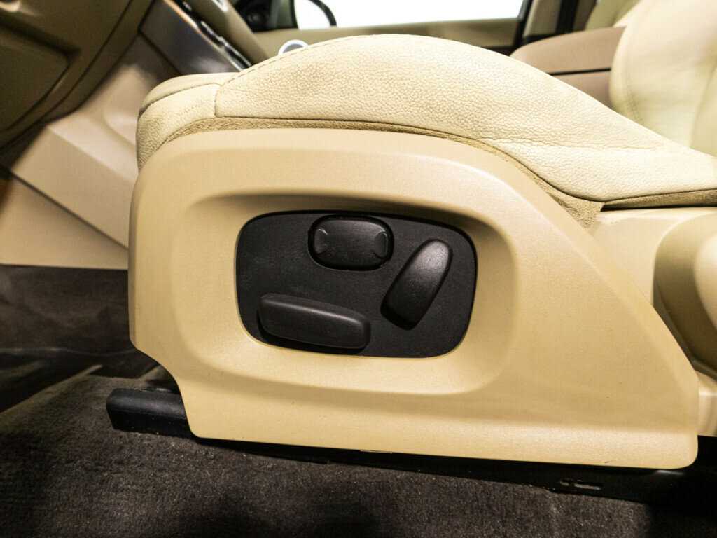 Купить Land Rover Range Rover Evoque с пробегом. Фото: #16