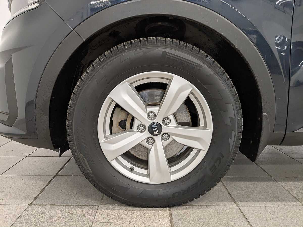 Купить Kia Sorento с пробегом. Фото: #11