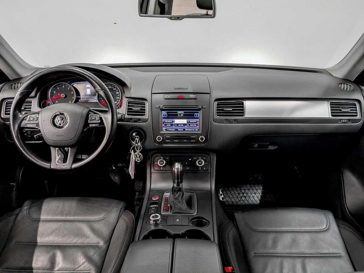Купить Volkswagen Touareg с пробегом. Фото: #13