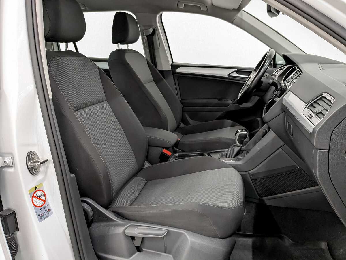 Купить Volkswagen Tiguan с пробегом. Фото: #22