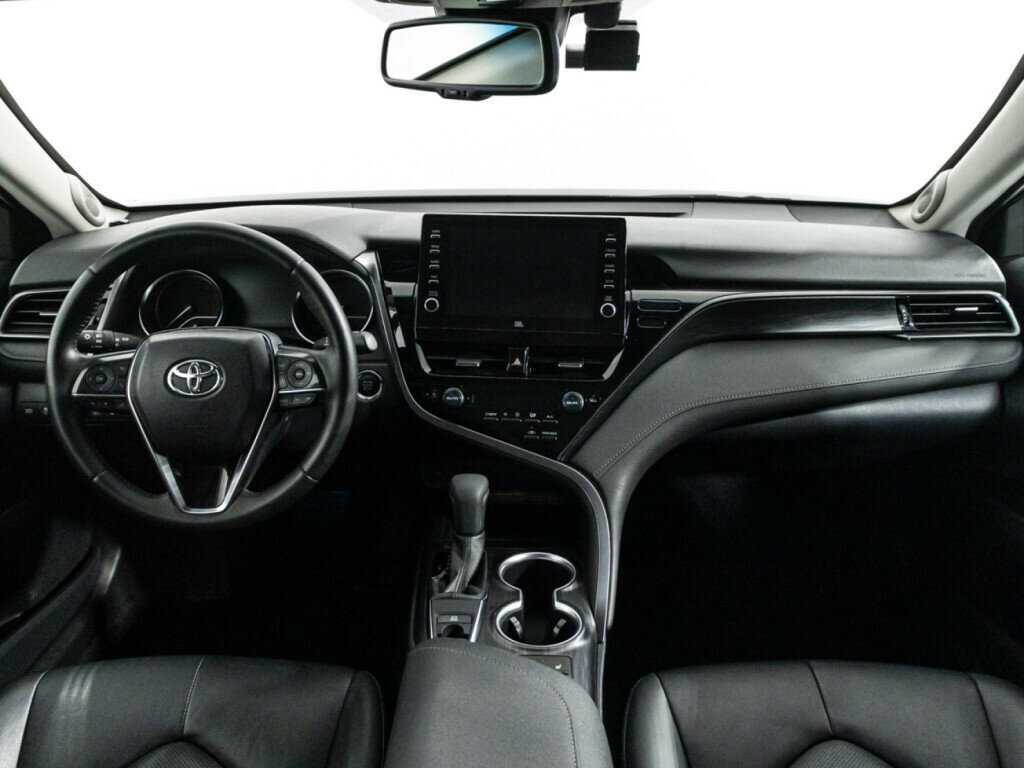 Купить Toyota Camry с пробегом. Фото: #12