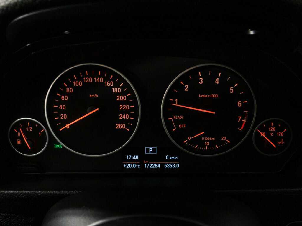 Купить BMW 3 серии с пробегом. Фото: #11