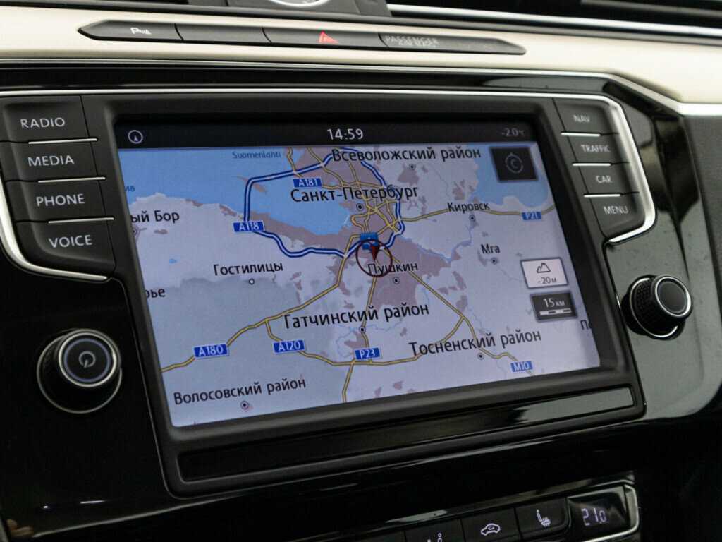 Купить Volkswagen Passat с пробегом. Фото: #16