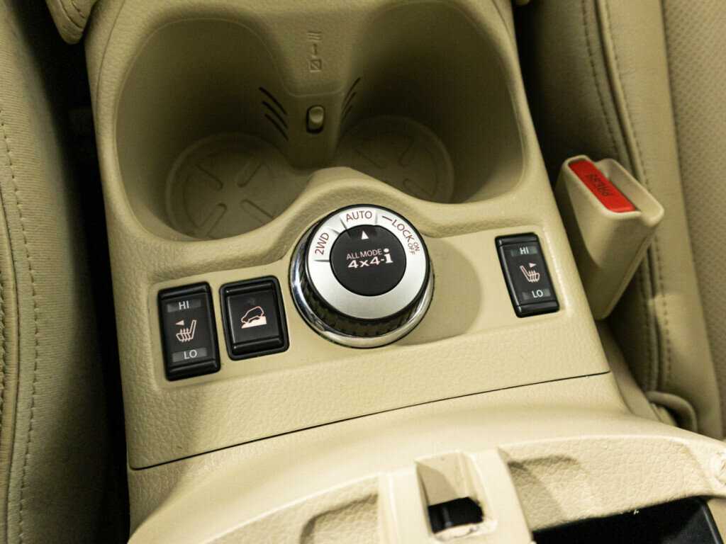 Купить Nissan X-Trail с пробегом. Фото: #17