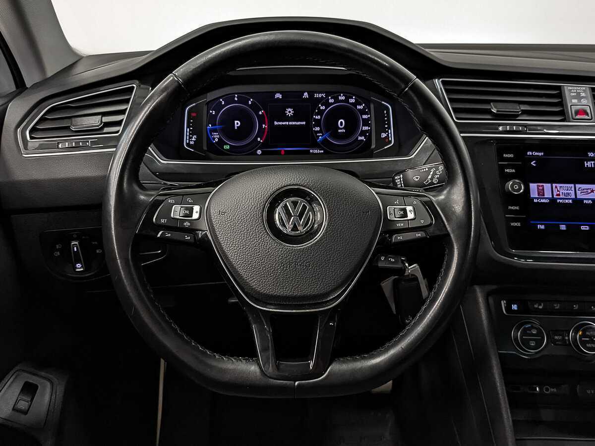 Купить Volkswagen Tiguan с пробегом. Фото: #21