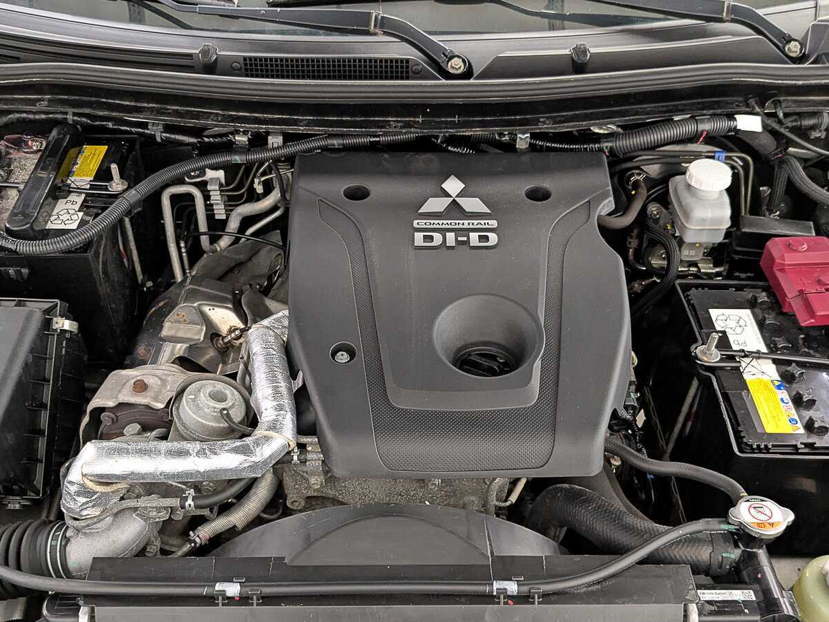 Купить Mitsubishi Pajero Sport с пробегом. Фото: #8