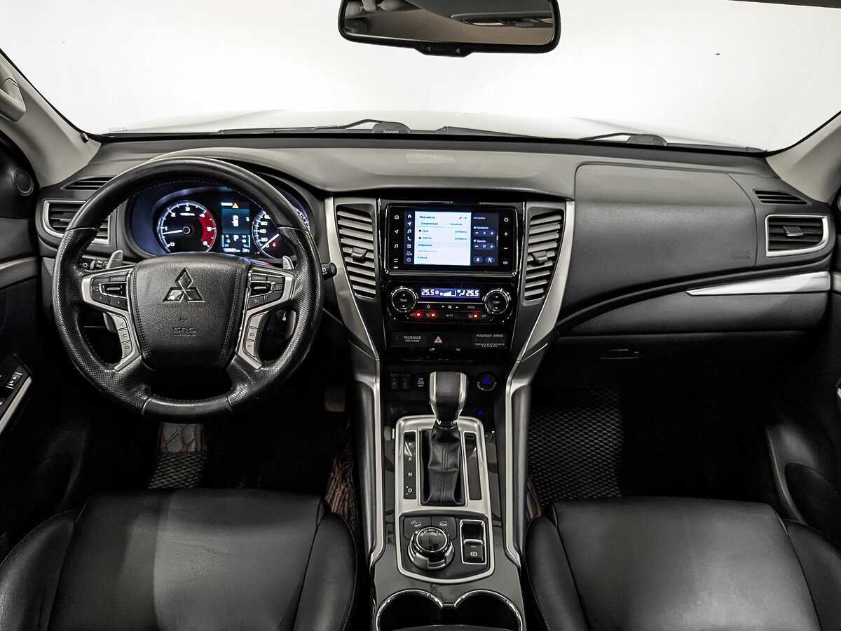 Купить Mitsubishi Pajero Sport с пробегом. Фото: #13