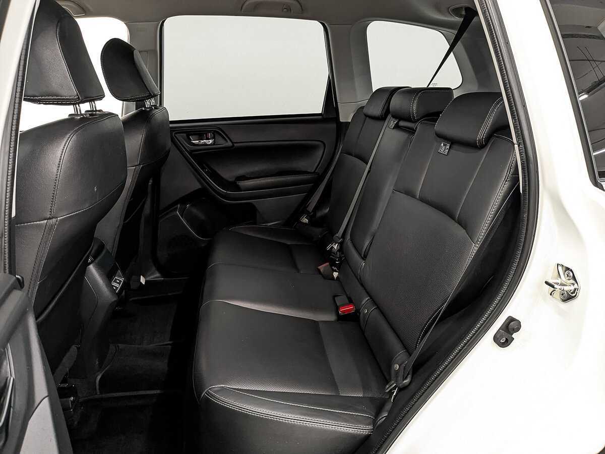 Купить Subaru Forester с пробегом. Фото: #16