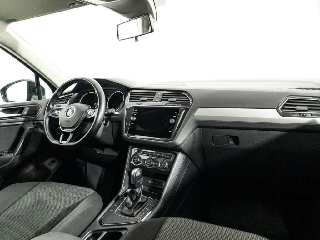 Купить Volkswagen Tiguan с пробегом. Фото: #8